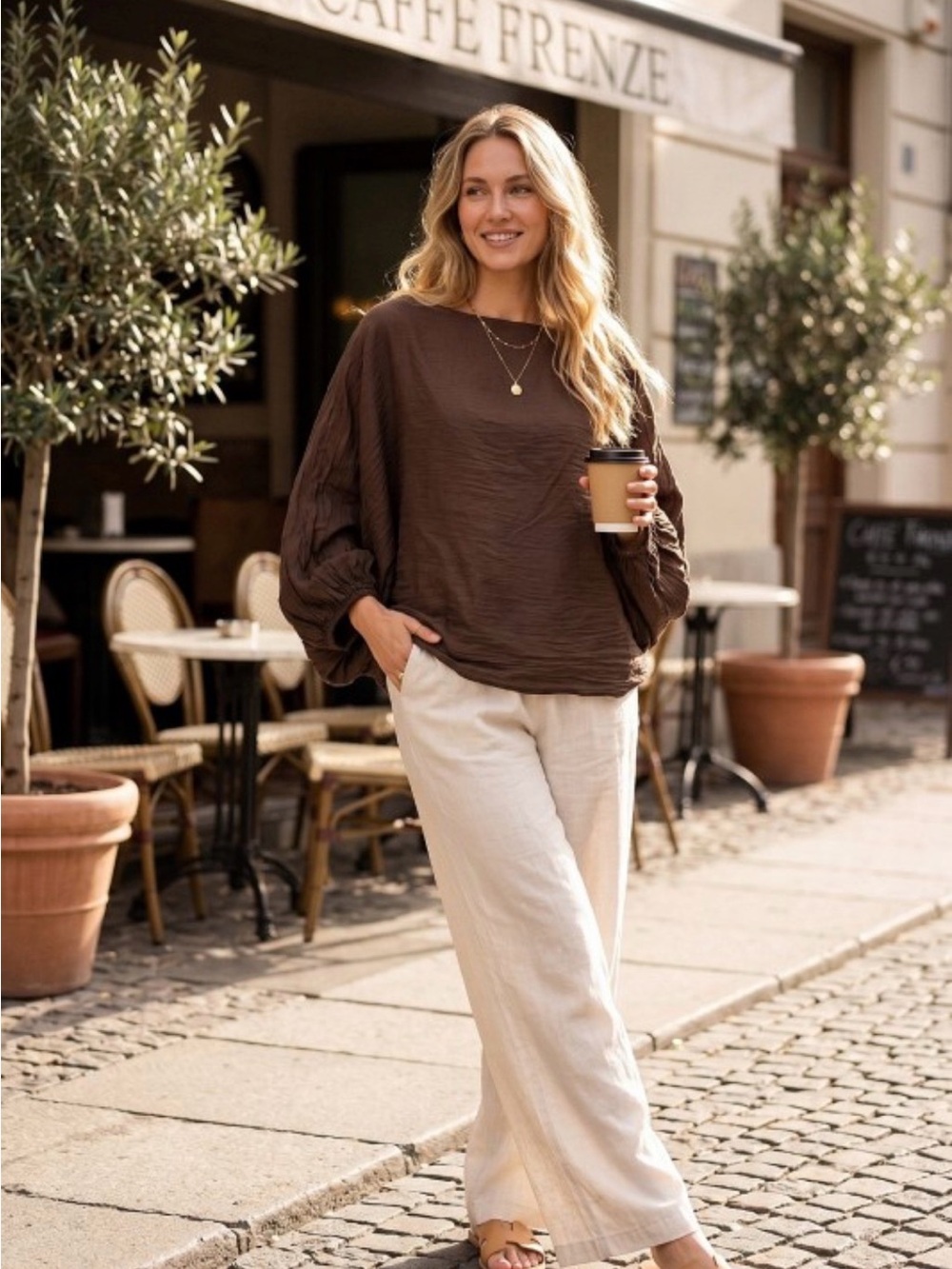 SM165 | Made in Italy | Off-the-Shoulder Cotton Blouse - Picture 2 of 2